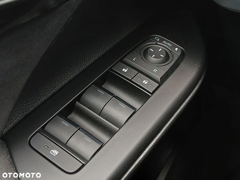 Toyota C-HR 1.8 Hybrid Executive - 32