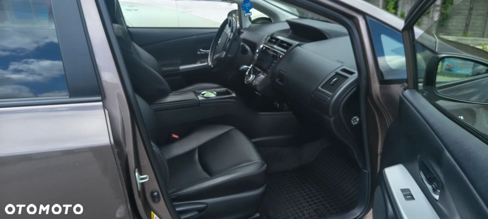 Toyota Prius+ Hybrid 135 Executive - 5