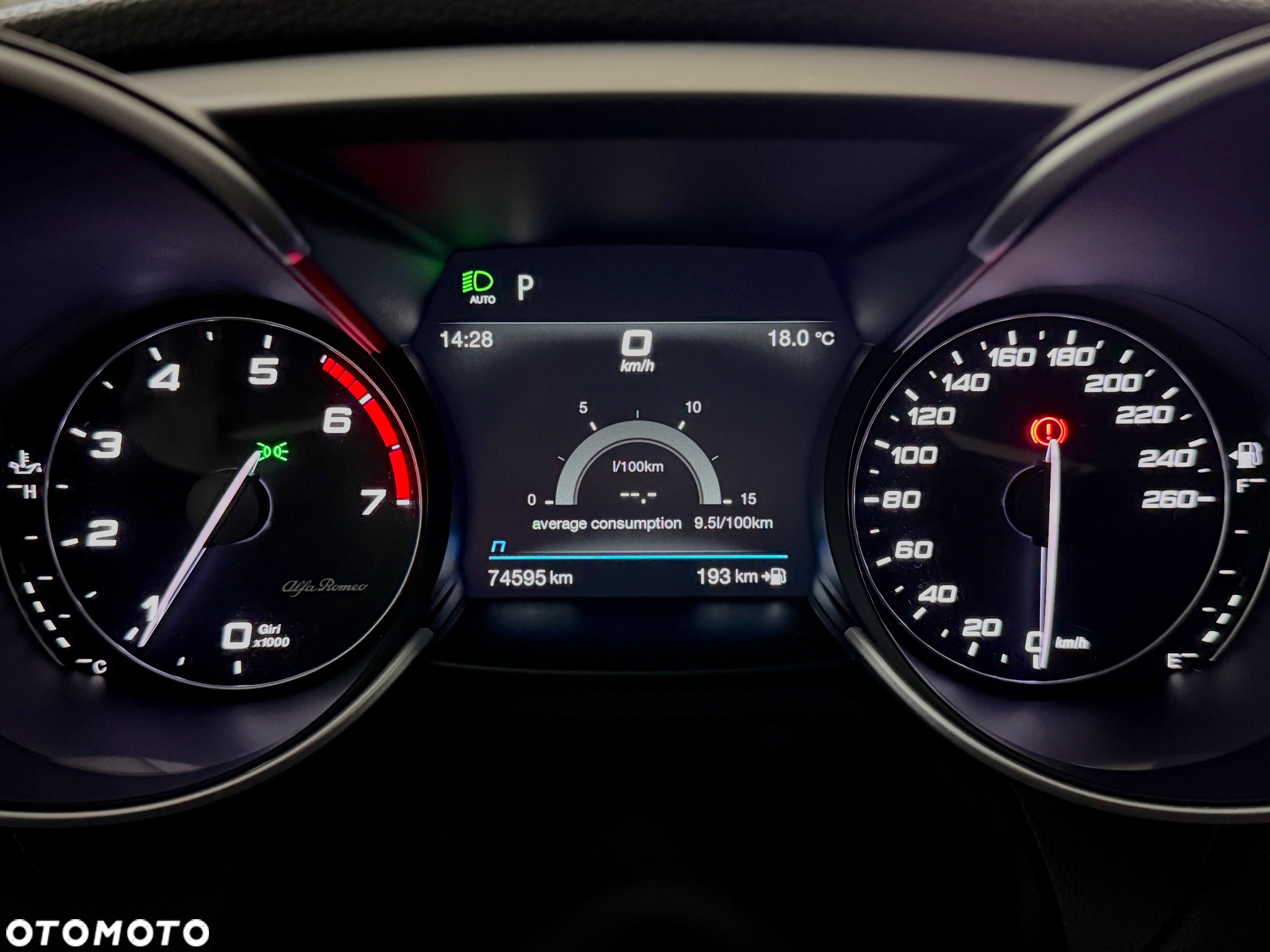 Alfa Romeo Giulia 2.0 Turbo Business - 13
