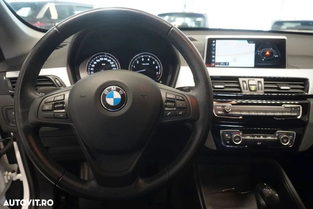 BMW X1 xDrive25e Advantage - 6