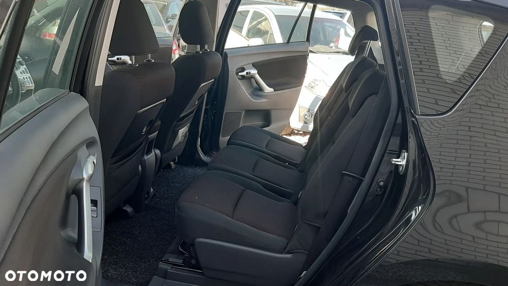 Toyota Verso 1.8 Life - 19
