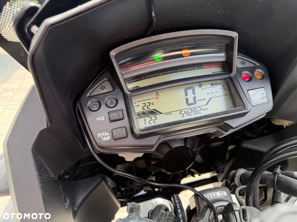 Honda VFR - 11