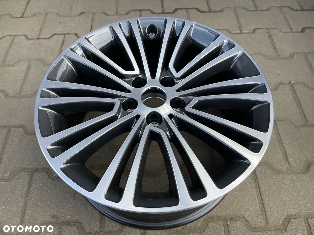 FELGA ALUFELGA 18 BMW G20 G30 G31 STYLING 634 6863420 8J ET30 5X112 NOWA ZWOLEŃ - 4