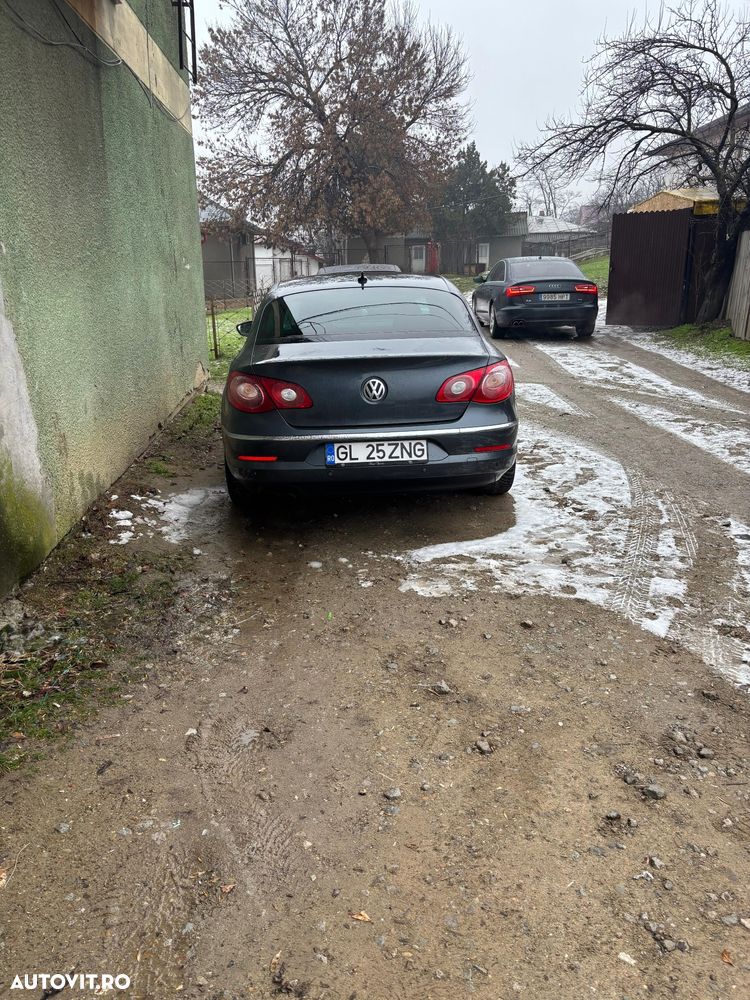 Volkswagen Passat - 8