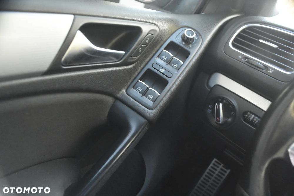Volkswagen Golf 1.6 TDI Trendline - 15