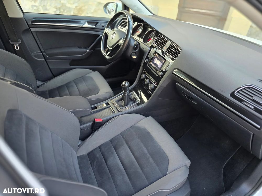 Volkswagen Golf 1.4 TSI Highline - 8