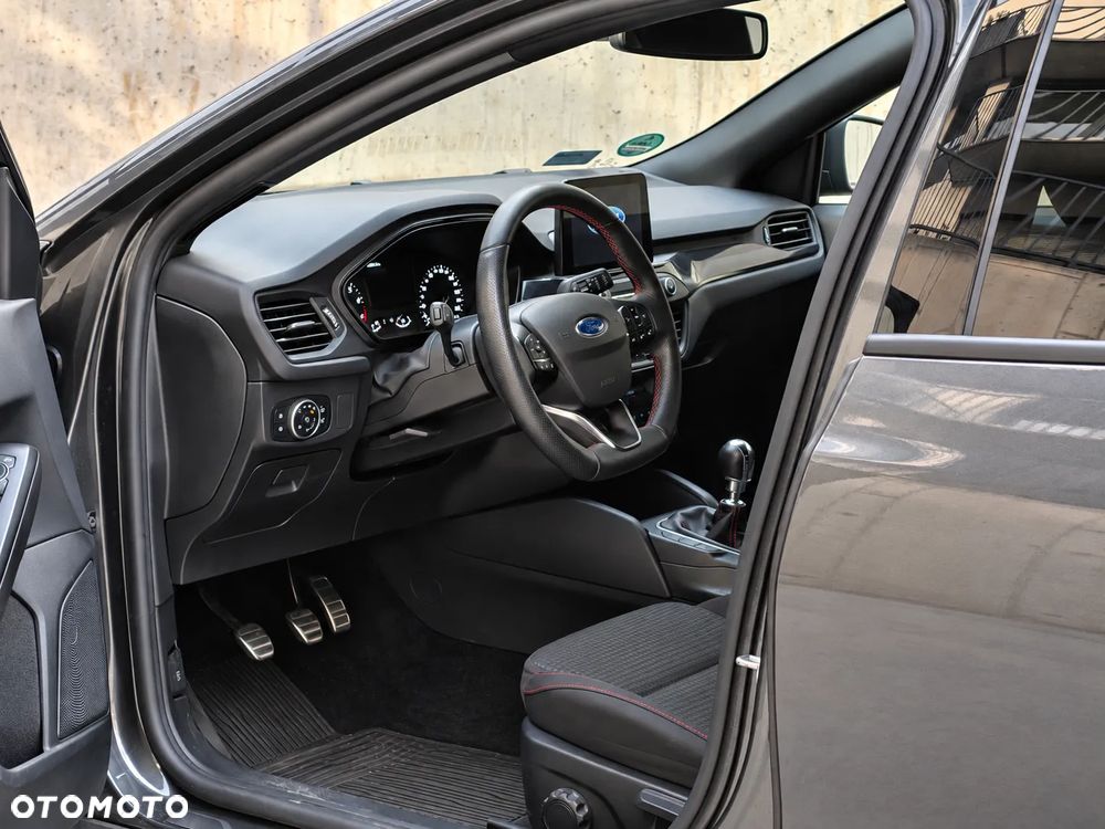 Ford Focus 1.5 EcoBoost ST-Line Business - 14