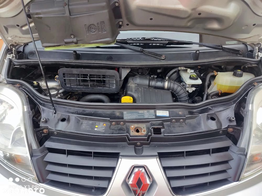Renault Trafic - 21