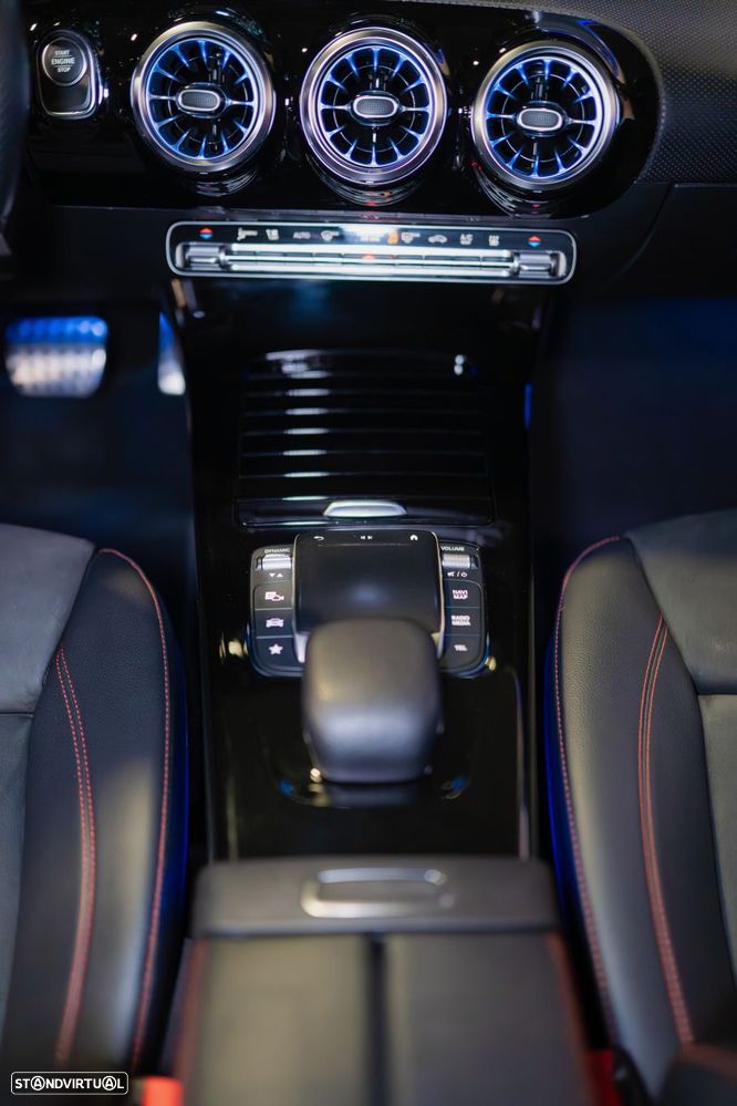 Mercedes-Benz CLA 250 e 8G-DCT AMG Line - 34