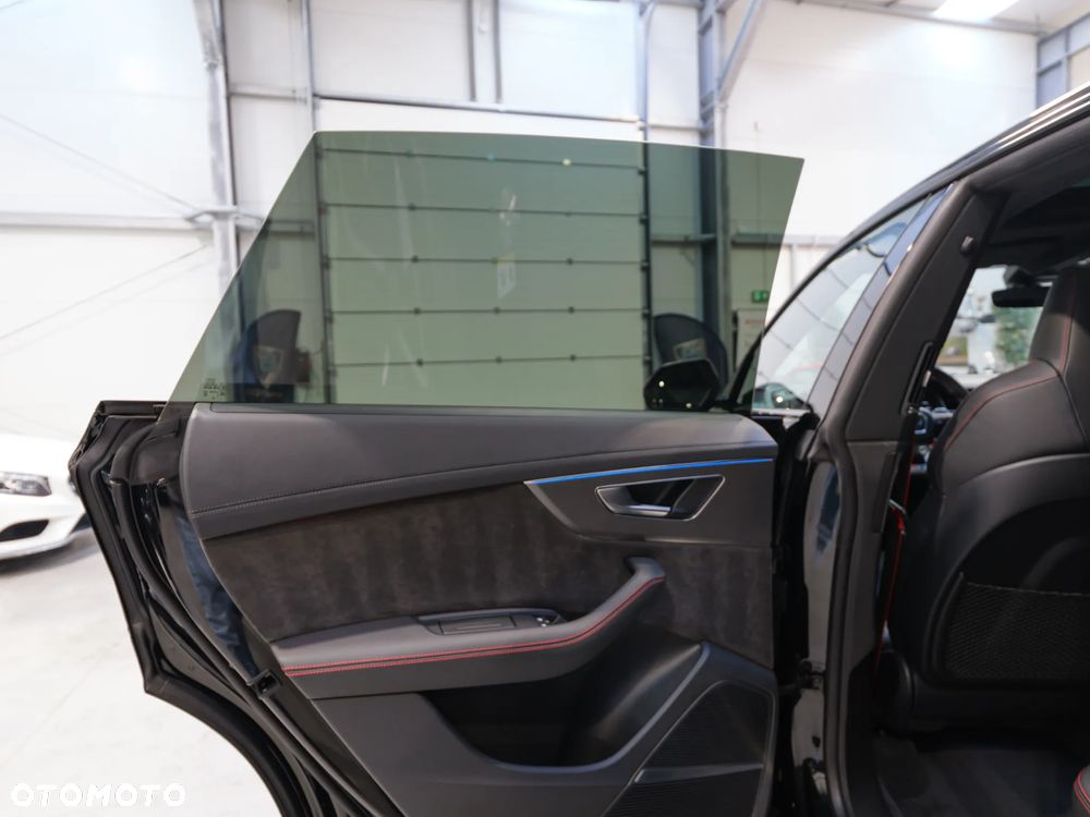Audi RS Q8 - 37