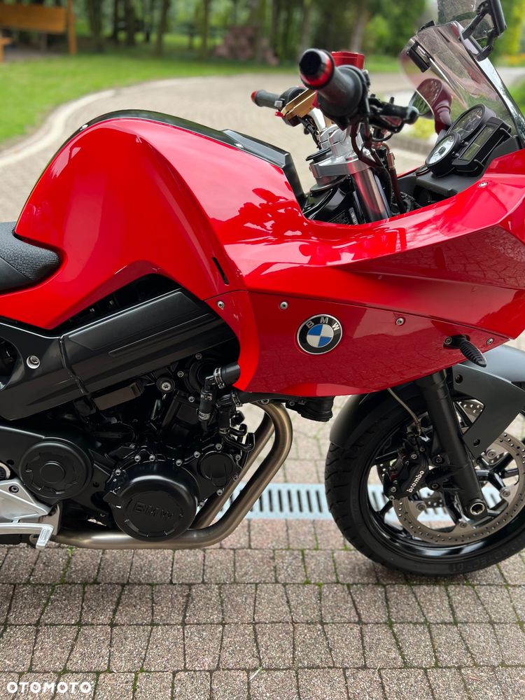BMW F - 26