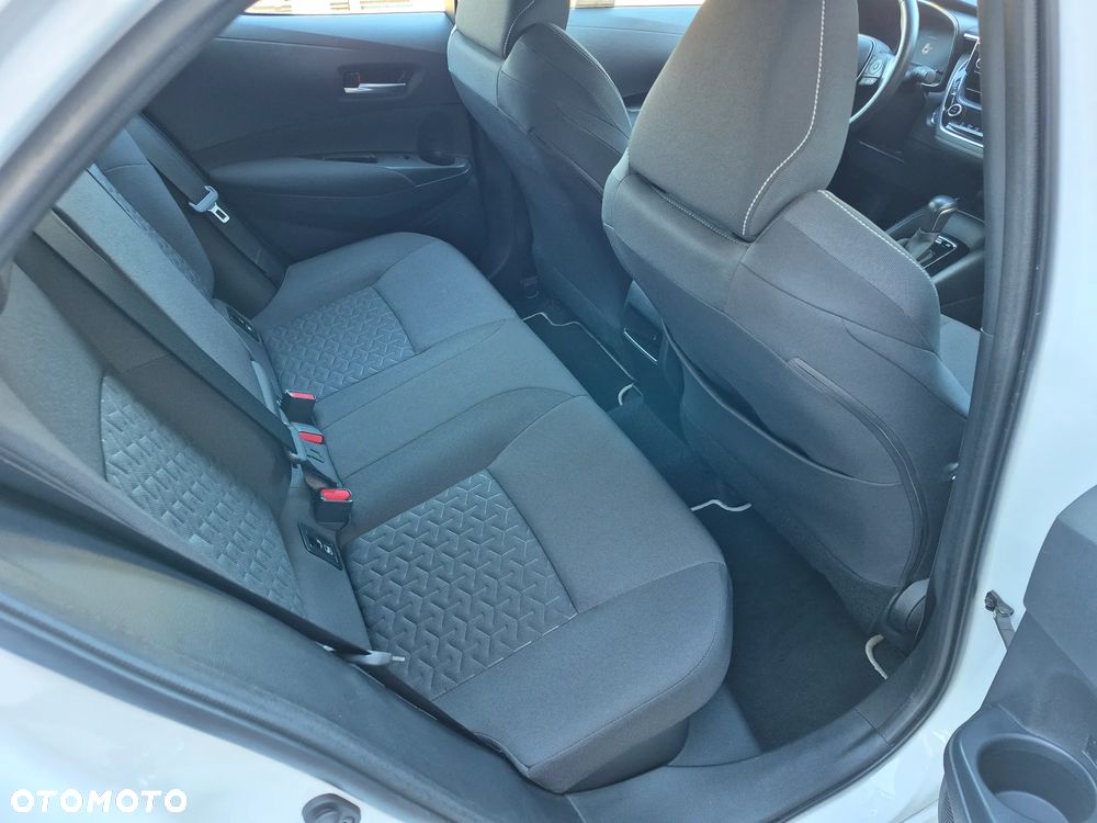 Toyota Corolla 1.8 Hybrid Comfort - 11