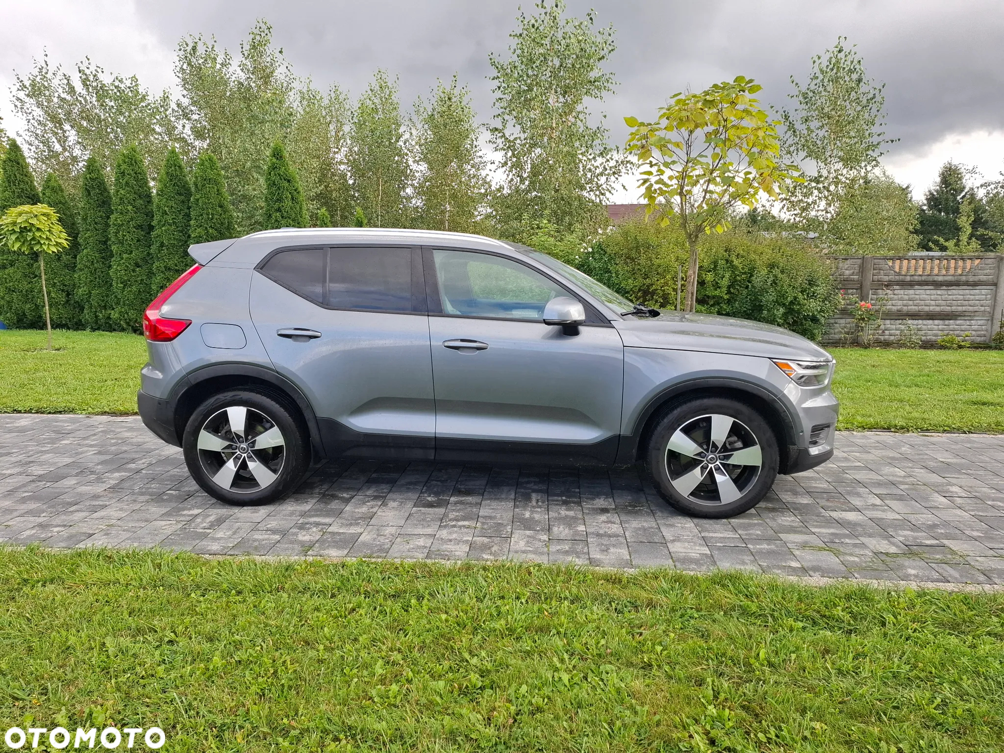 Volvo XC 40 T5 AWD Geartronic Momentum Pro - 29