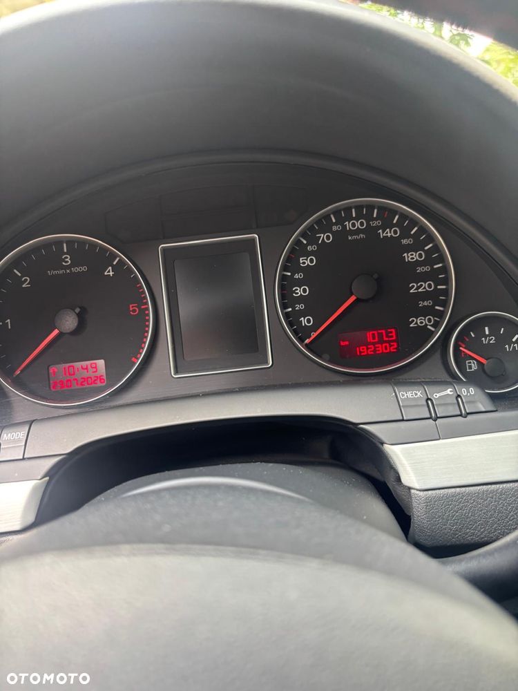 Audi A4 Avant 3.0 TDI Quattro - 6