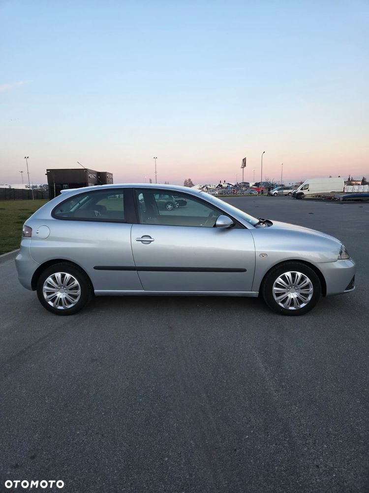 Seat Ibiza 1.4 TDI Stylance - 4