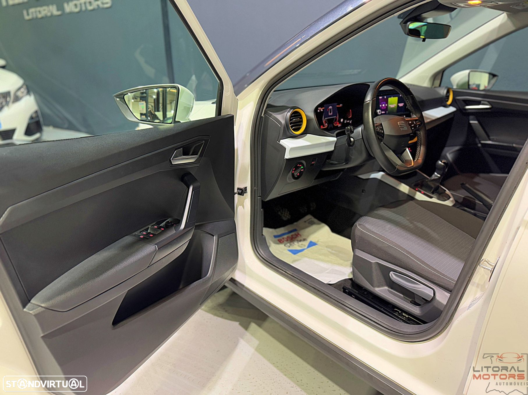 SEAT Arona 1.0 TSI Xperience - 13