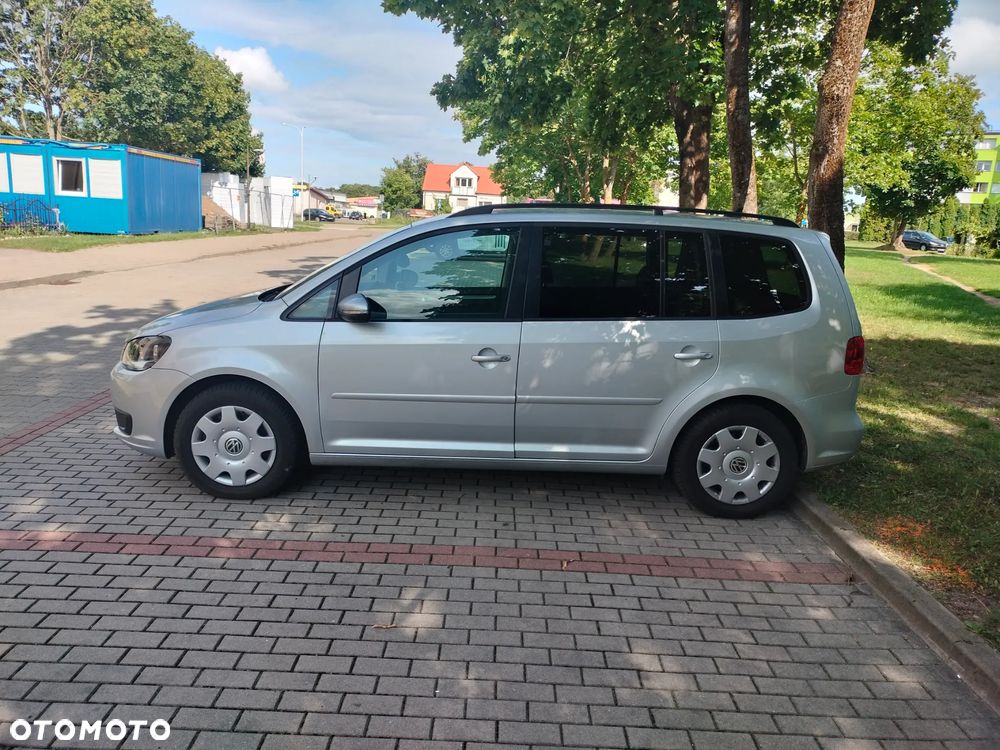 Volkswagen Touran 2.0 TDI DPF BlueMotion Technology Comfortline - 5