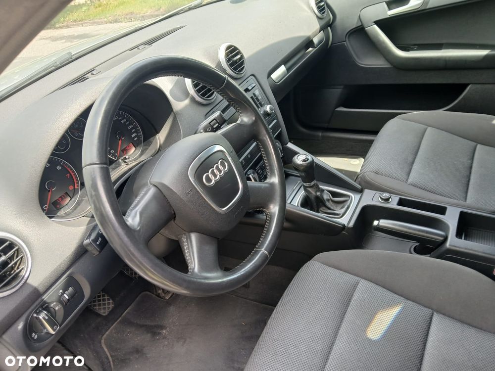 Audi A3 Sportback - 11