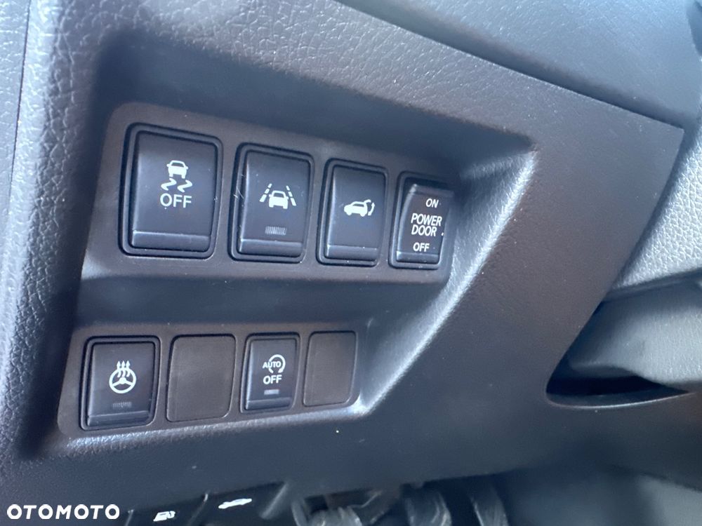 Nissan X-Trail 1.6 DCi ALL-MODE 4x4i Tekna - 18