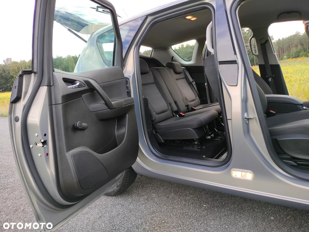 Opel Meriva 1.4 Cosmo - 17