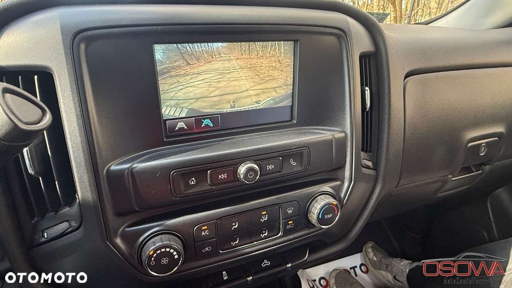 Chevrolet Silverado - 10