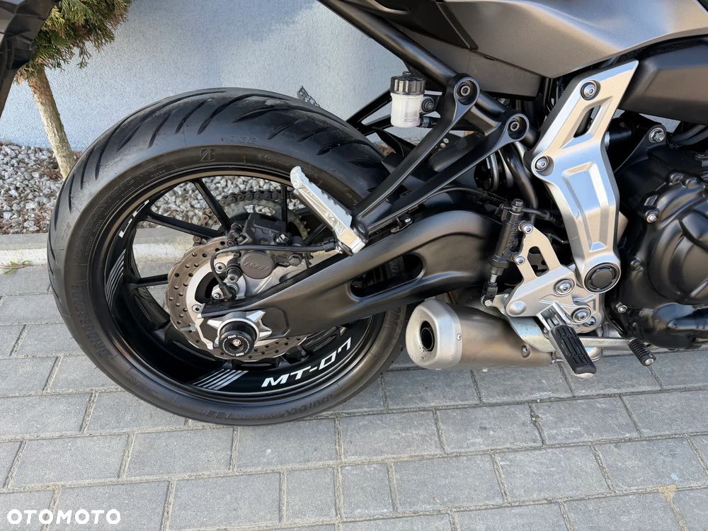 Yamaha MT - 21