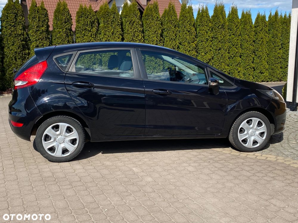Ford Fiesta - 6