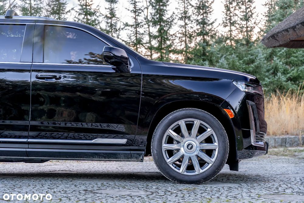 Cadillac Escalade - 10
