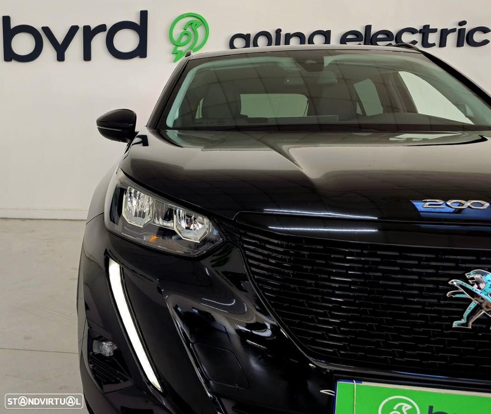 Peugeot e-2008 Allure - 3