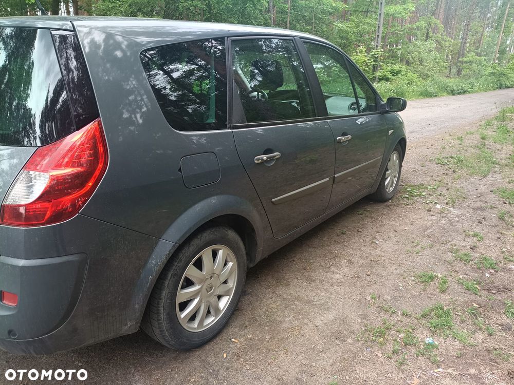 Renault Scenic 2.0 16V Expression - 11