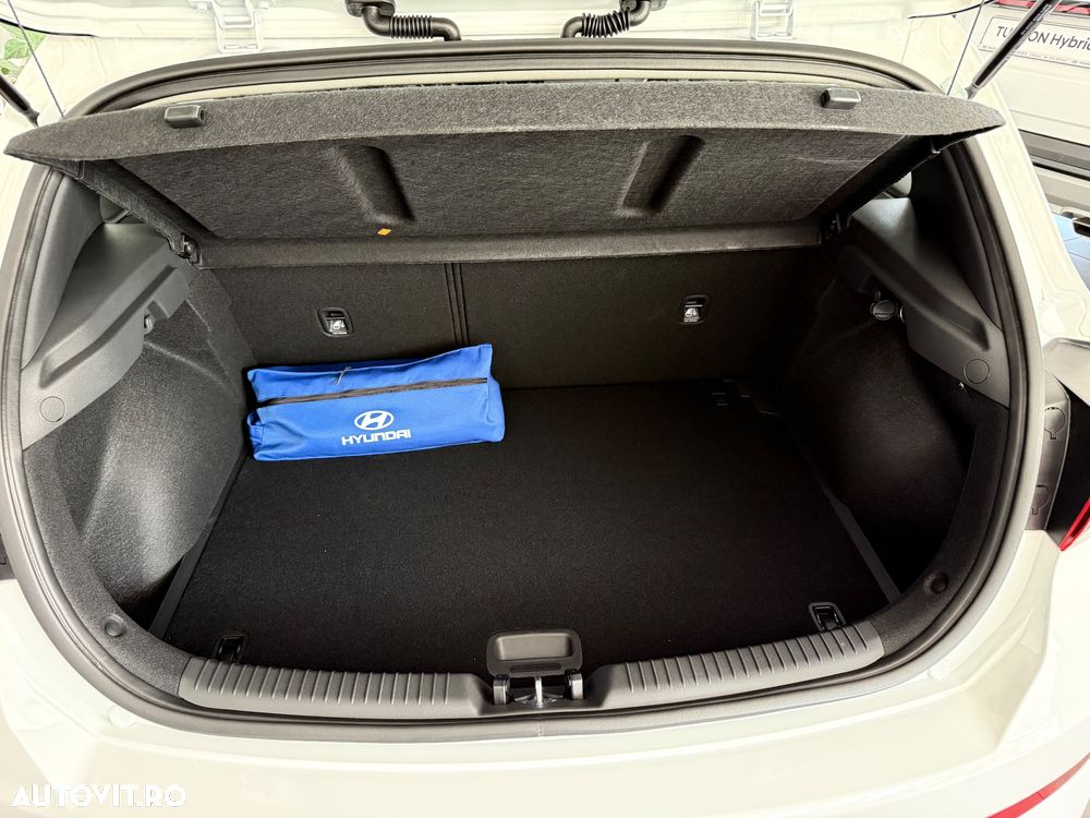 Hyundai i30 1.5 110CP M/T Comfort - 10