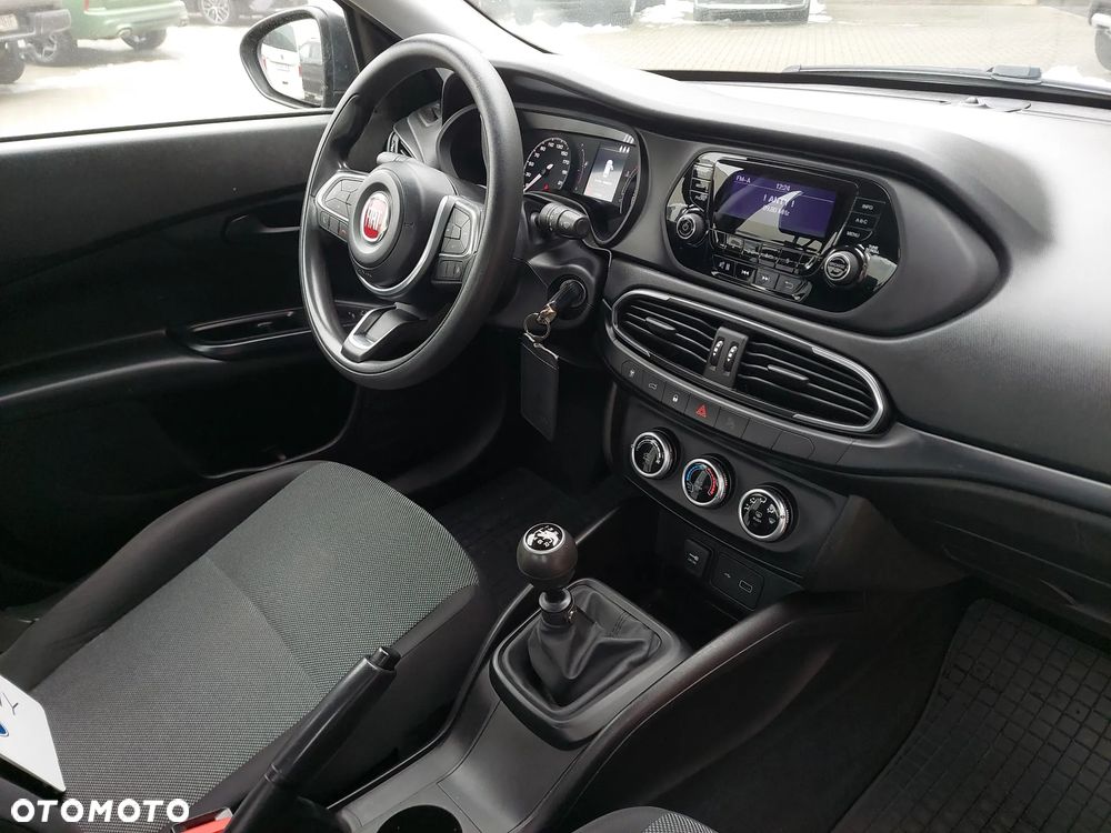 Fiat Tipo 1.4 Classic - 21