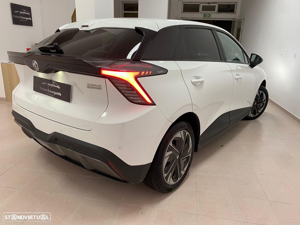 MG MG4 64 kWh Comfort - 3