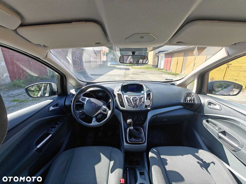 Ford C-Max 2012 photo 5