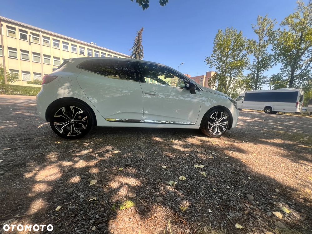 Renault Clio - 6