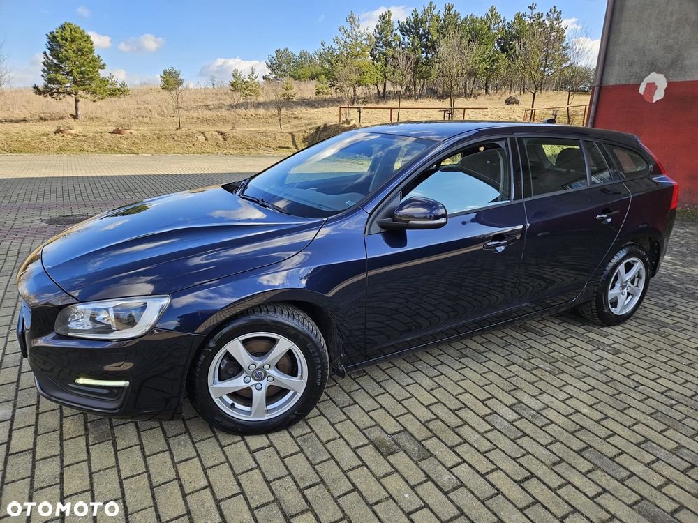 Volvo V60 D4 Momentum - 5