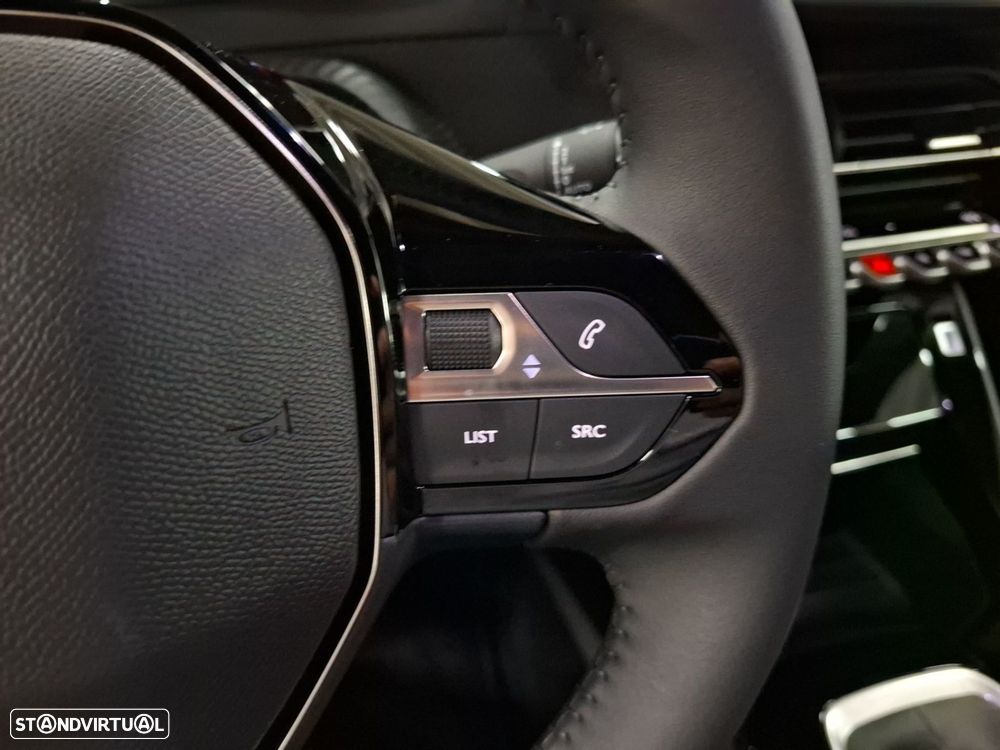 Peugeot 2008 1.2 PureTech Allure - 13