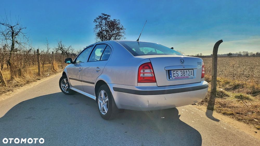 Skoda Octavia 1.6 Tour Classic - 3