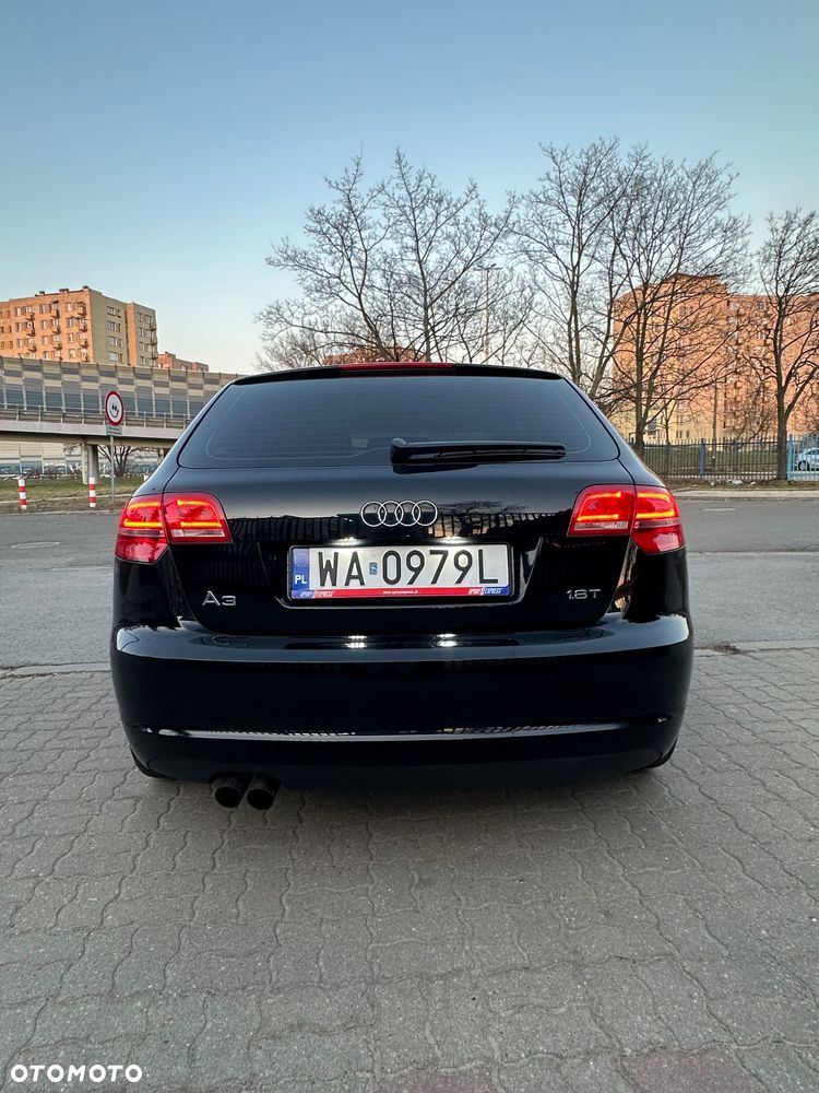 Audi A3 Sportback 1.8 TFSI Ambition - 6