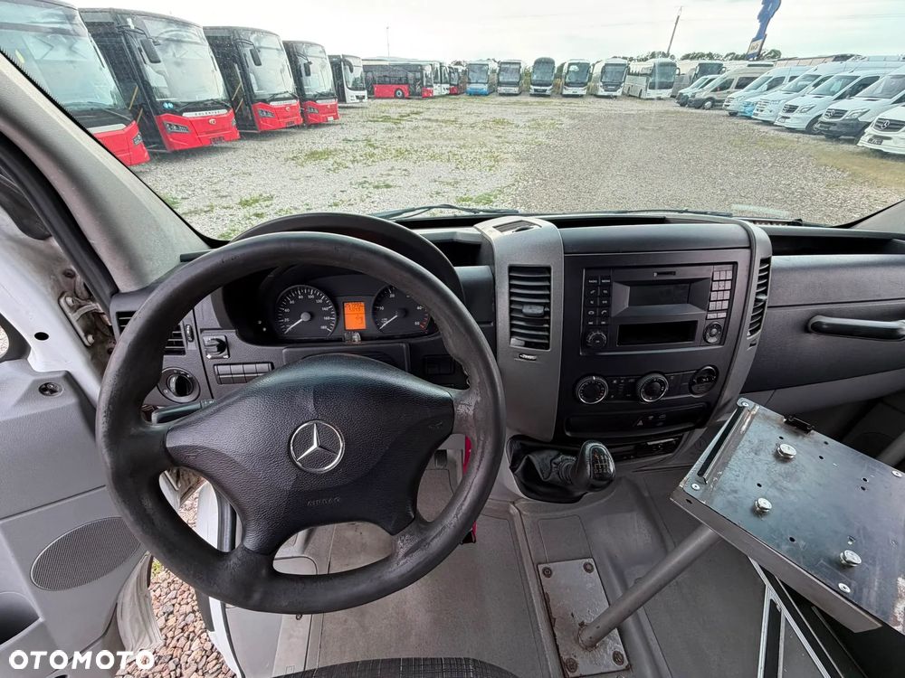 Mercedes-Benz Sprinter 516 - 16