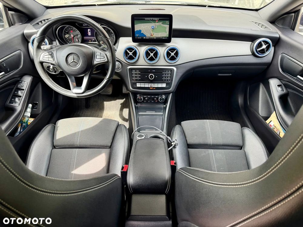 Mercedes-Benz CLA 220 (CDI) d 7G-DCT Urban - 10