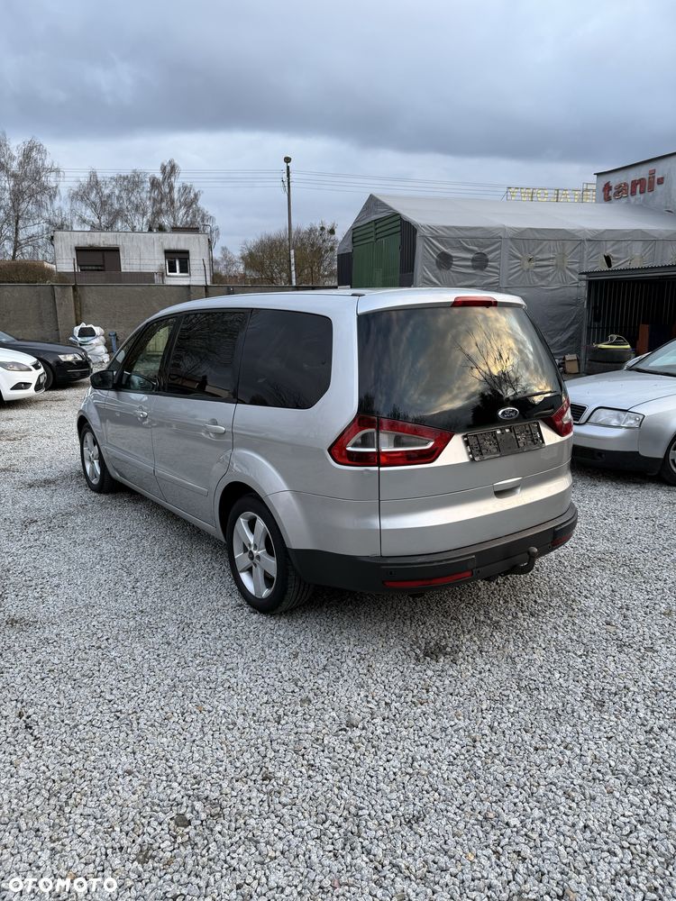 Ford Galaxy - 6