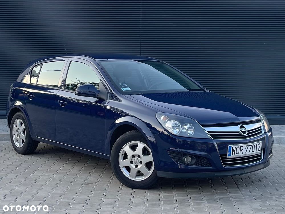 Opel Astra 1.6 Enjoy - 1