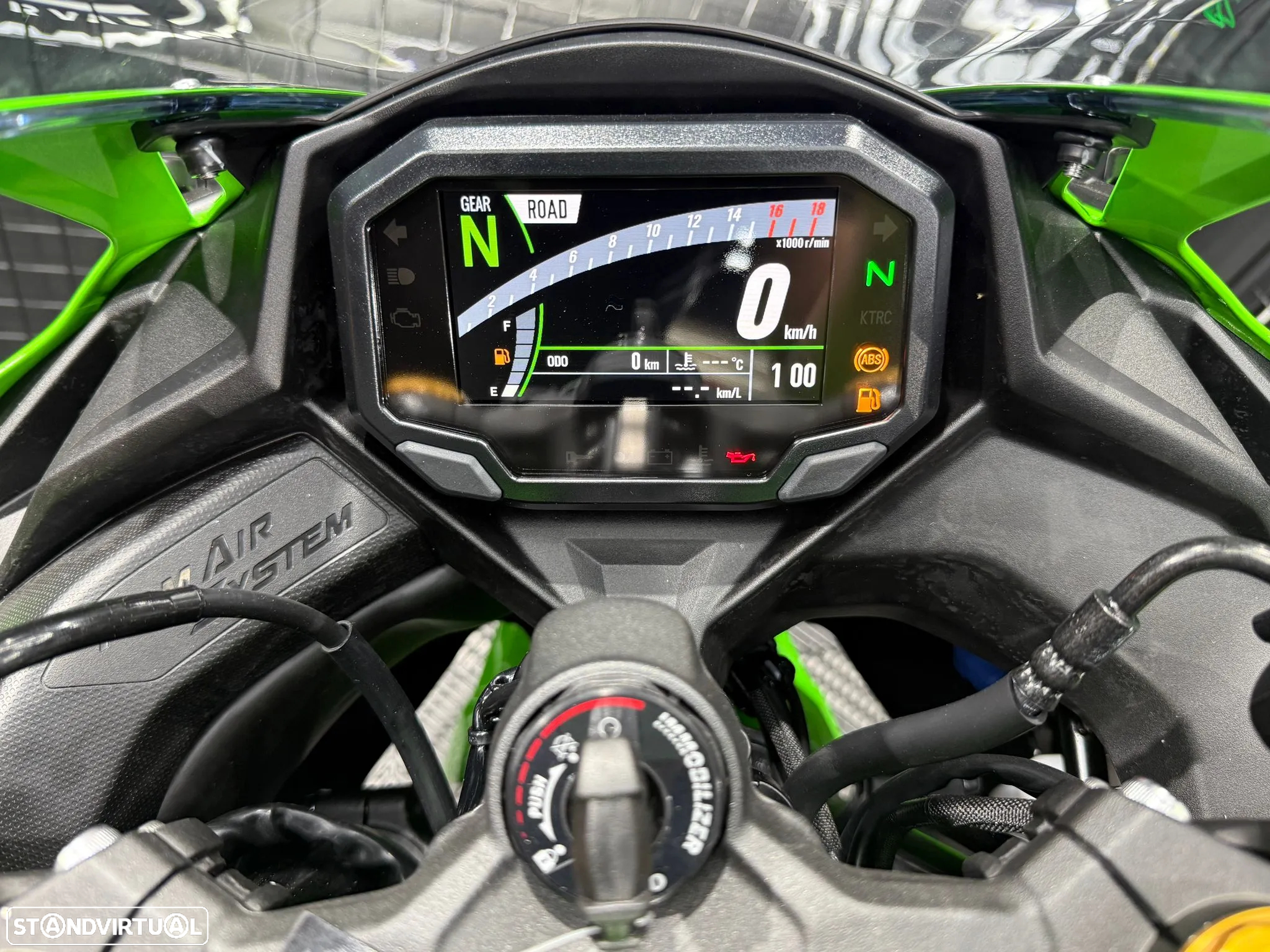 Kawasaki Ninja ZX-4RR 2026 (CAMPANHA 0% JUROS) - 9