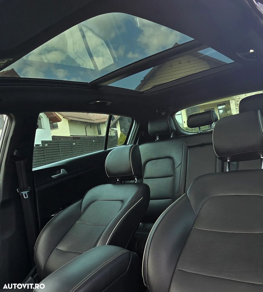 Kia Sportage 2,0 CRDI AWD Aut. Platinum - 35