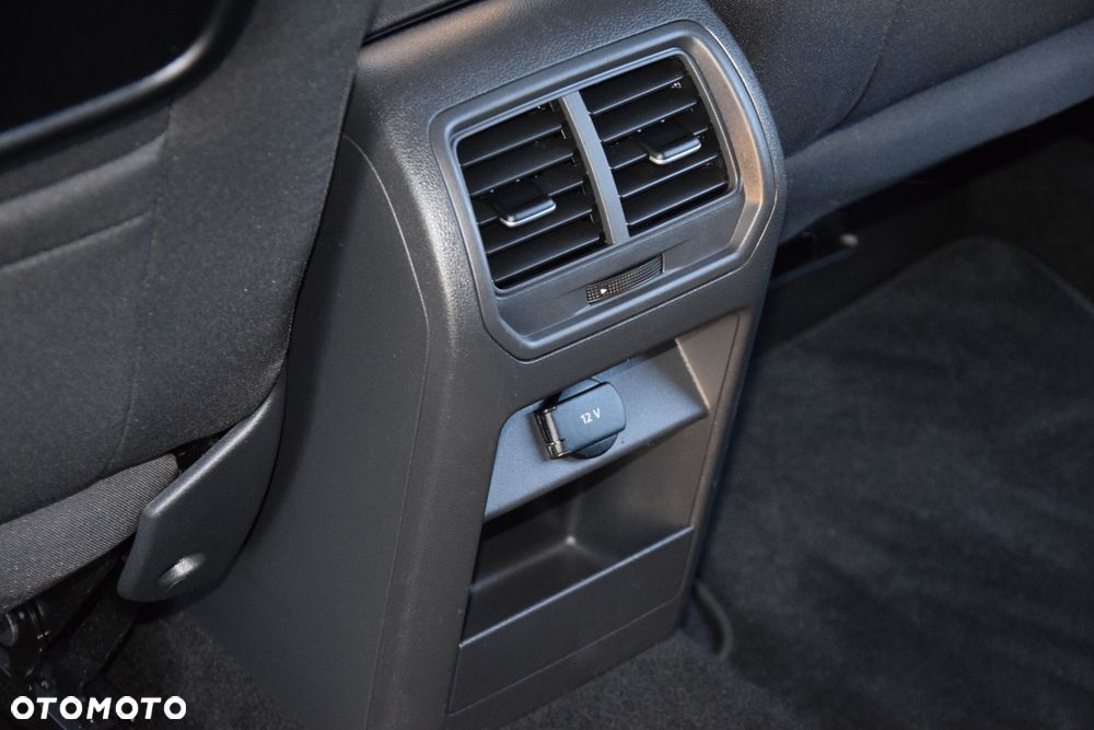 Volkswagen Golf Sportsvan 1.4 TSI (BlueMotion Technology) Highline - 26