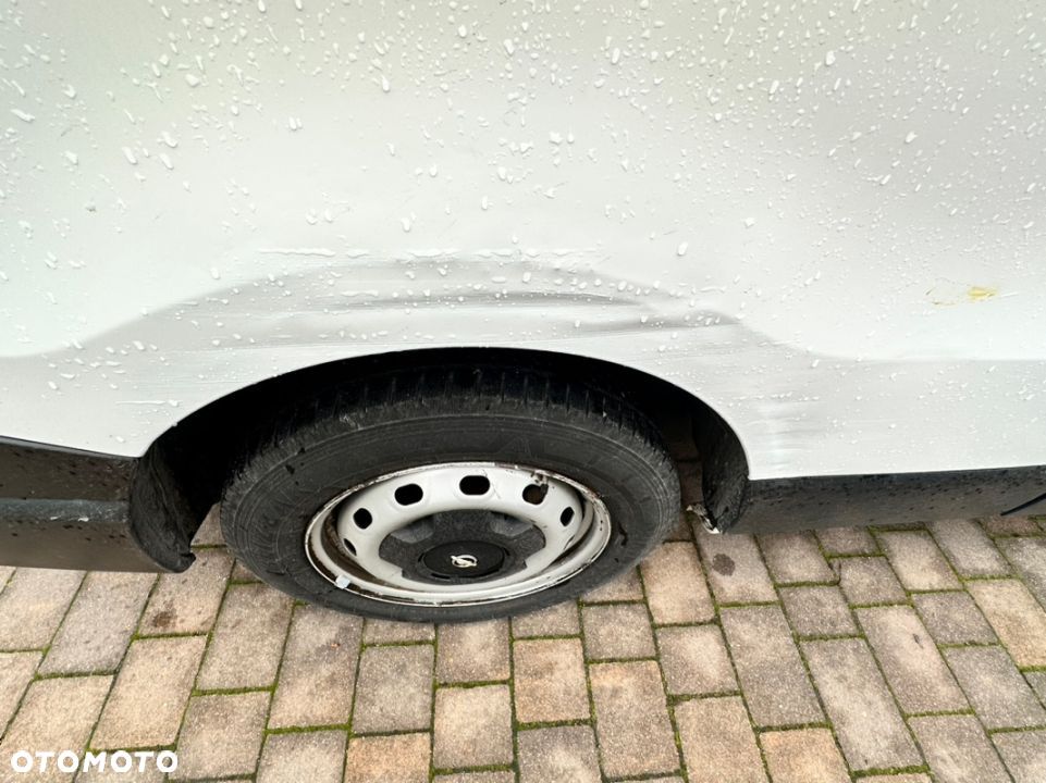Opel Vivaro Chlodnia pod Farmaceutyki euro 6 - 11