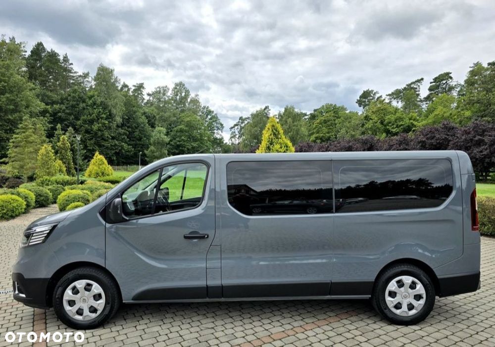 Renault Trafic - 10
