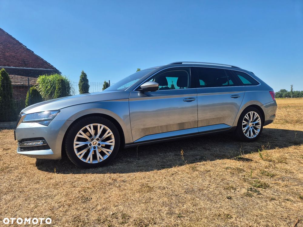 Skoda Superb 2.0 TDI SCR Style DSG - 3