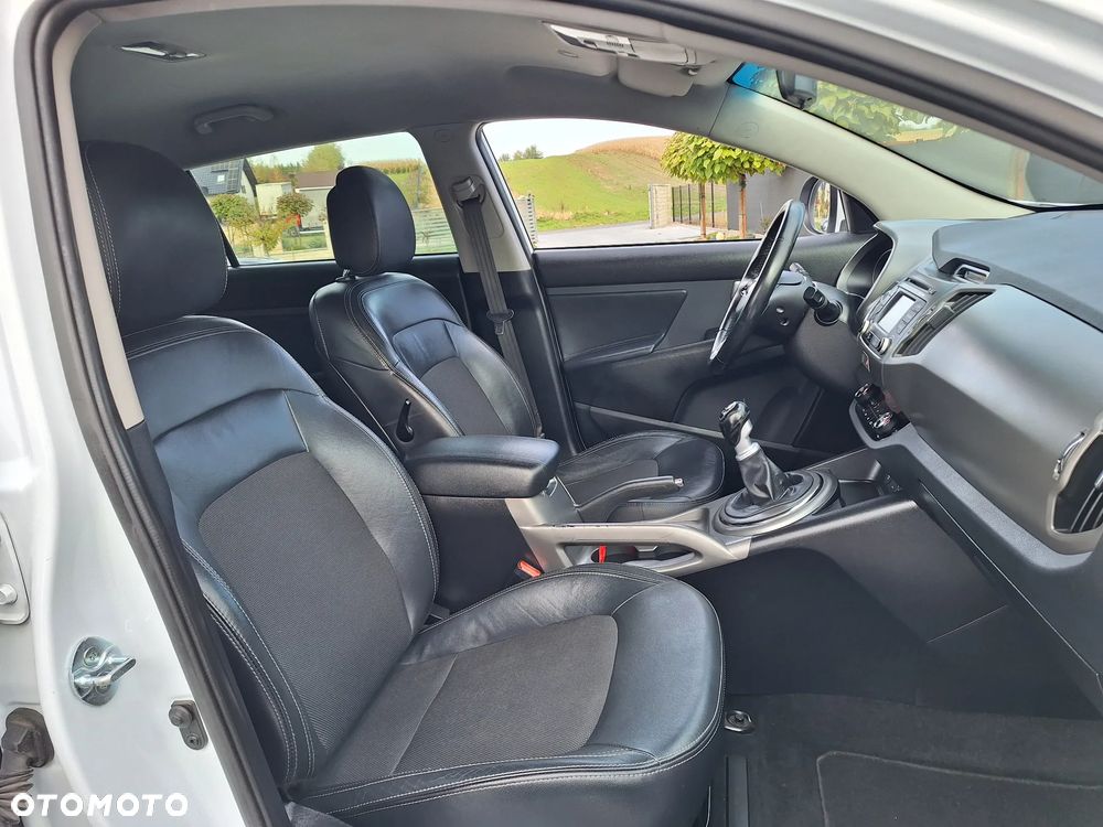 Kia Sportage 2.0 CRDI Business Line 4WD - 17